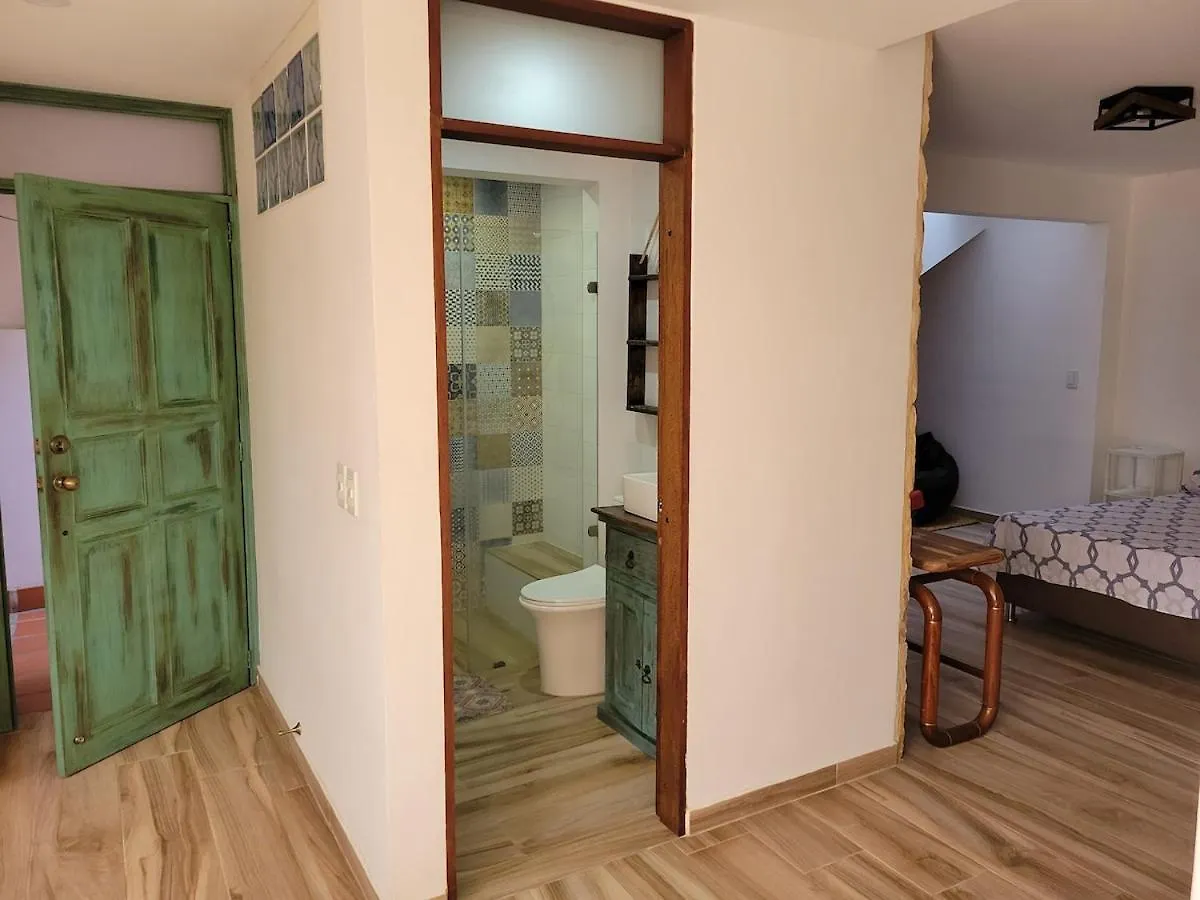 Spectacular Apartment, Prime Location & Garden 卡利